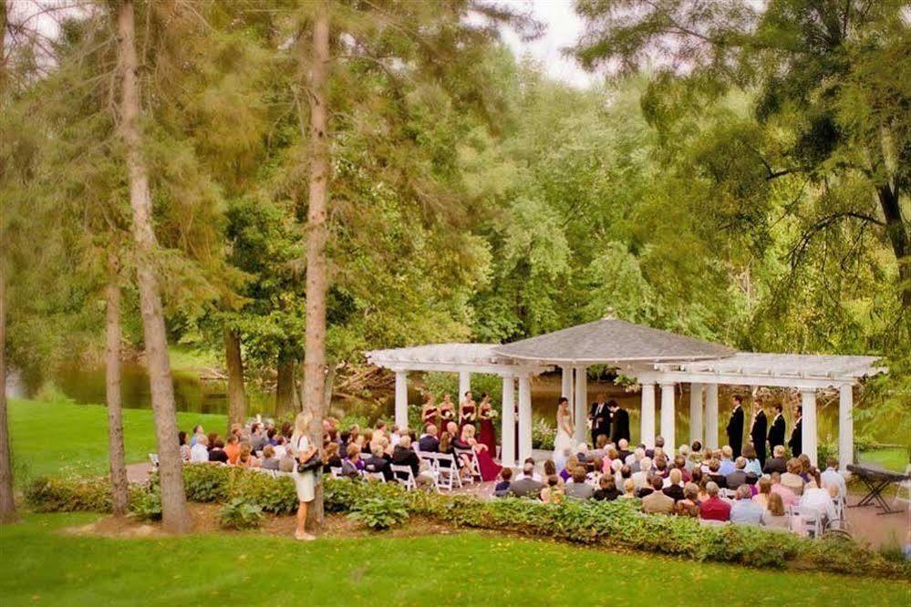 The English Inn Eaton Rapids Екстериор снимка